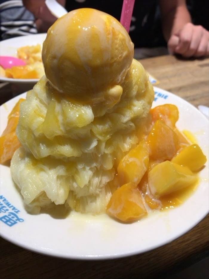 マンゴー　かき氷