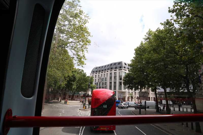 ロンドンバス 2階から