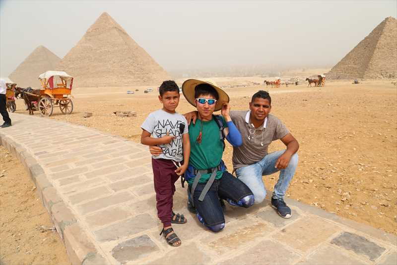 エジプト　ピラミッド