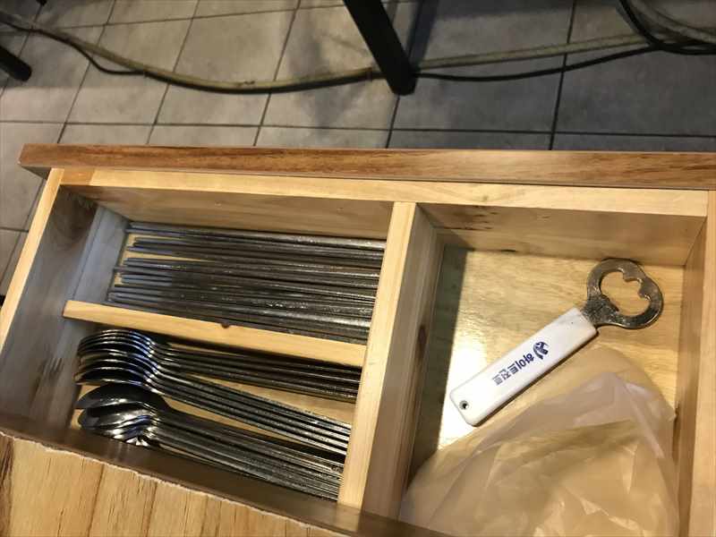 韓国レストラン 箸 スプーン