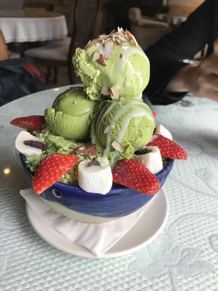 ソウル　カフェコイン　抹茶パフェ