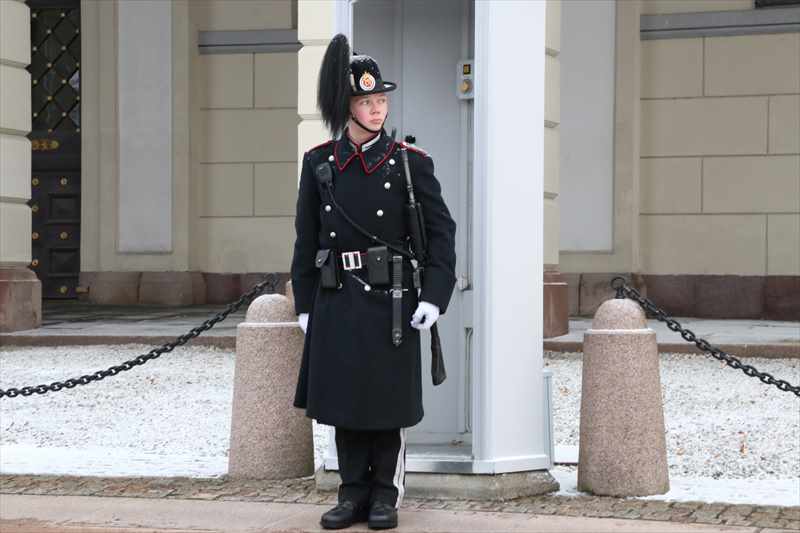 ノルウェー王宮 衛兵 交代式