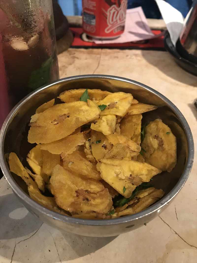 キューバ　ハバナ　オレイリー304 バナナチップス