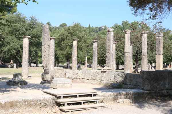 ギリシャ　オリンピア遺跡　パレストラ　闘技場