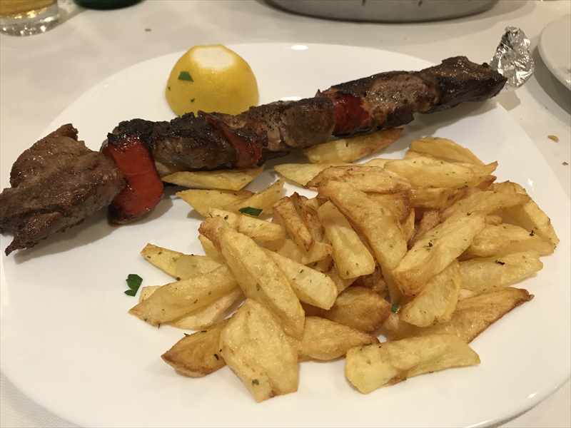 ギリシャ　スブラキ