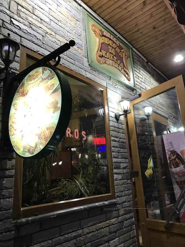 ギリシャ　タベルナ