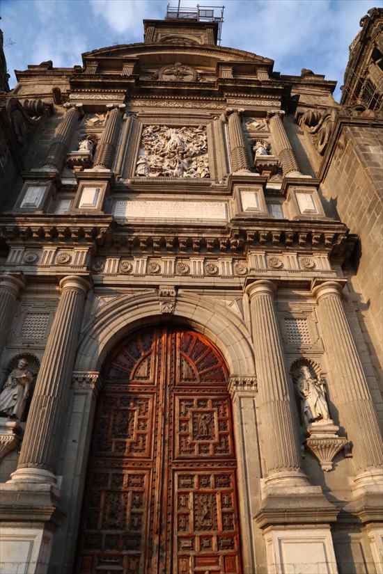 メキシコシティ メトロポリタン大聖堂 外壁