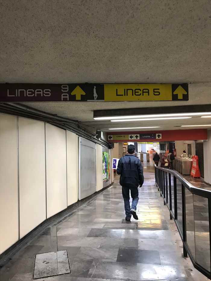 メキシコシティ メトロ ライン