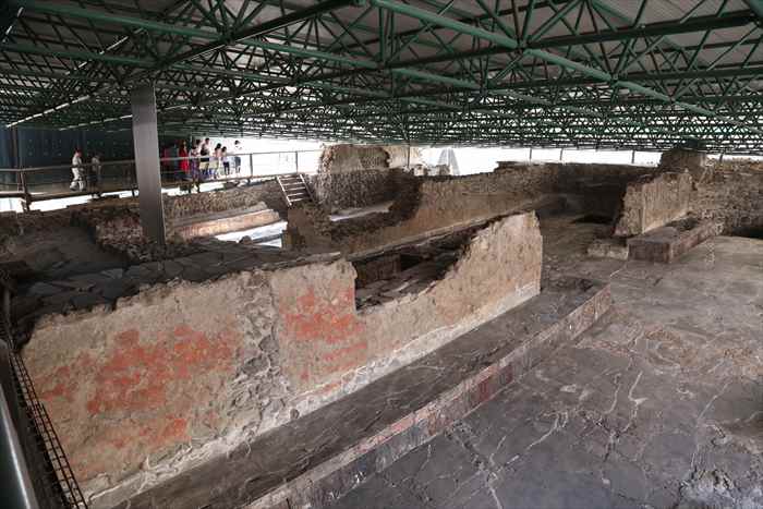メキシコシティ テンプロマヨール 屋外
