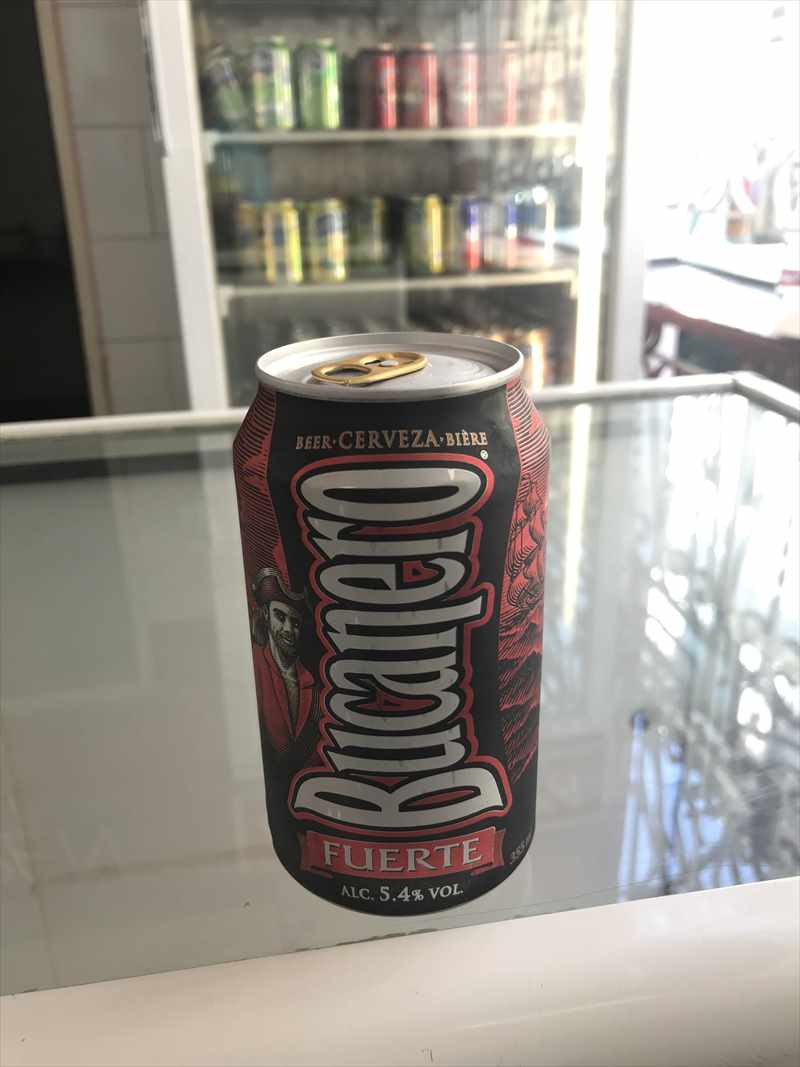 キューバ　ビール　ブカネーロ
