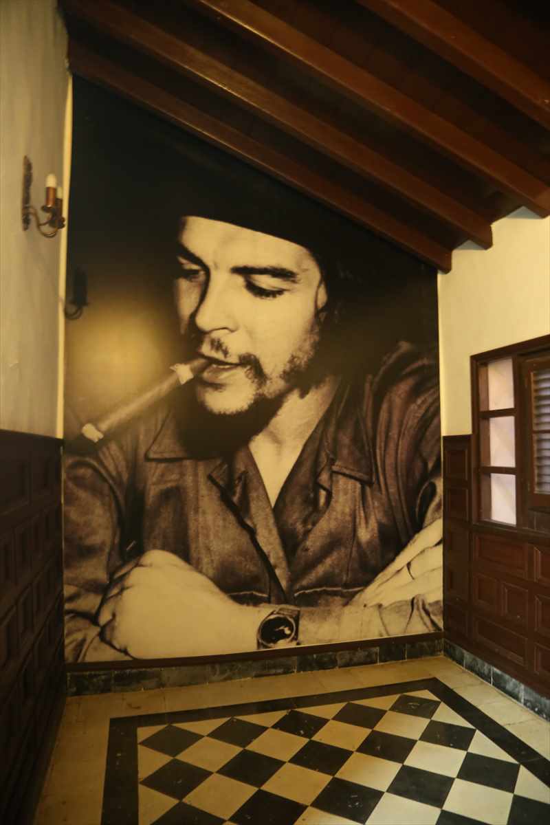 キューバ　カバーニャ要塞　チェゲバラ