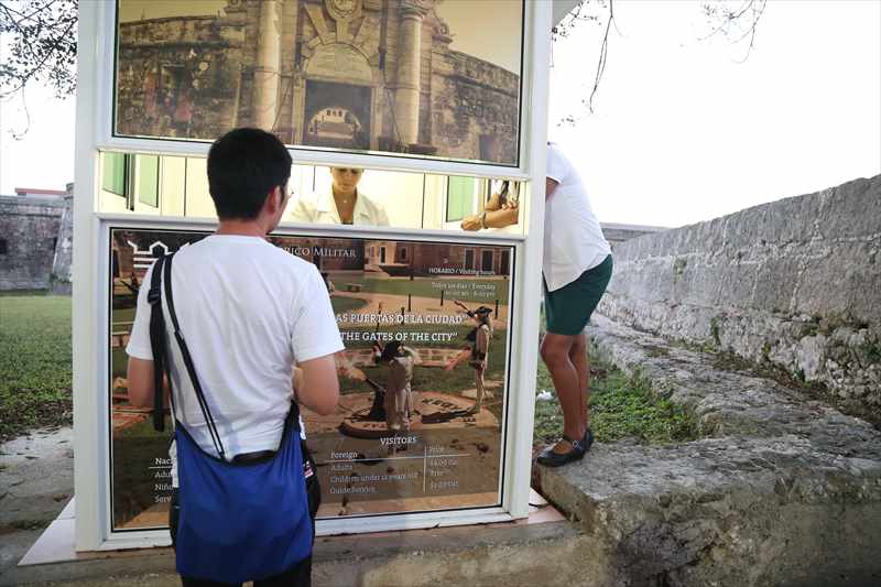 キューバ　カバーニャ要塞　入場