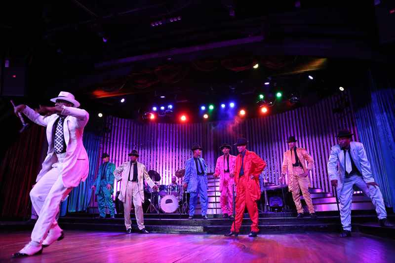 キューバ　キャバレー