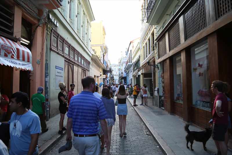 キューバ　オビスポ遠り