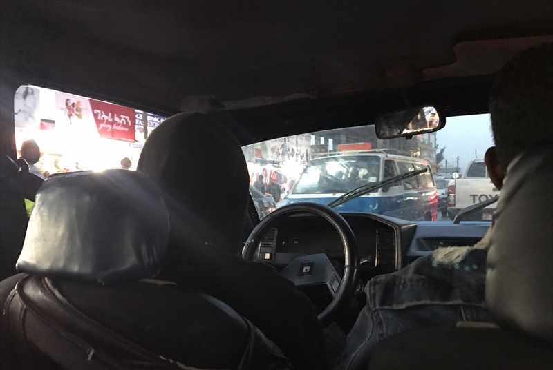 エチオピア　タクシー