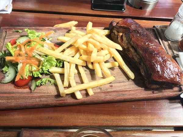 ビクトリアフォールズ　ザリバーブリューイングカンパニー　牛