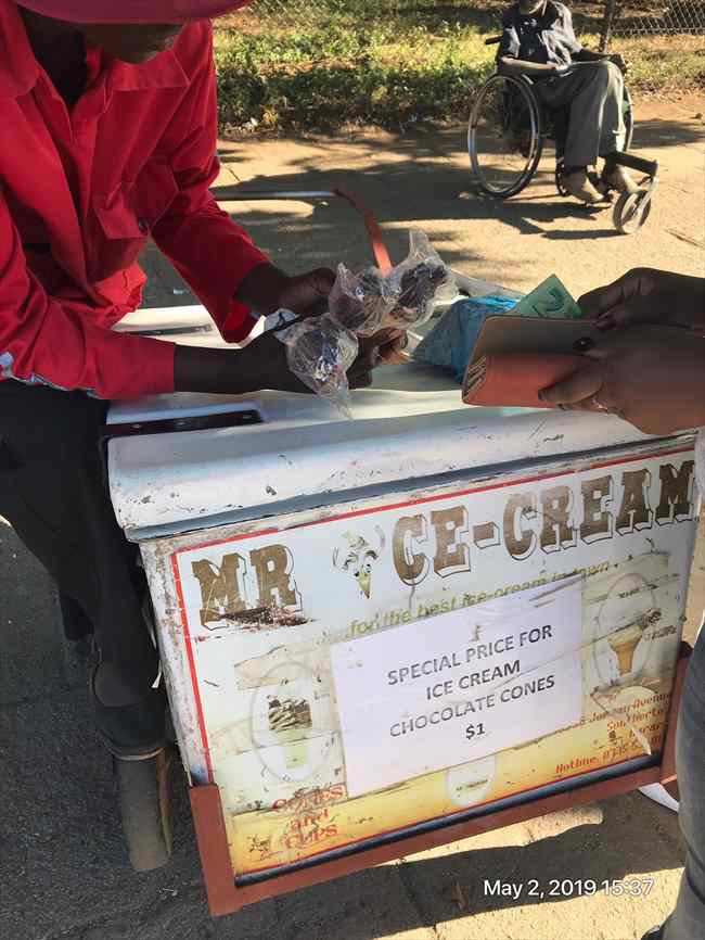 ジンバブエ　アイスクリーム