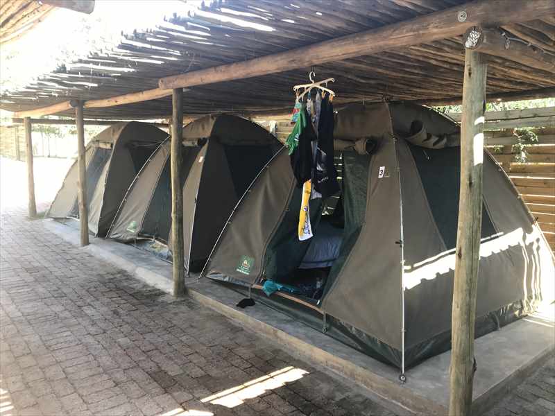 ヴィクトリアフォールズ　シェアウォーターズエクスプローラーズ　ビレッジ　テント　洗濯
