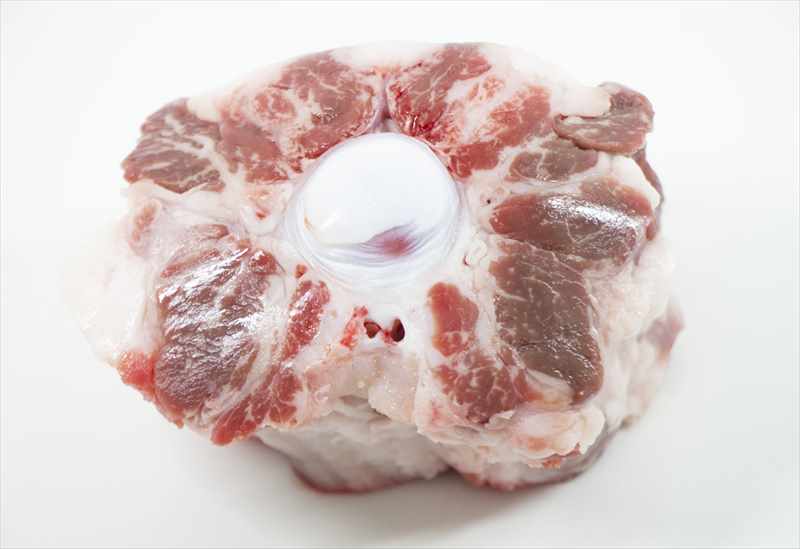 オックステール　牛　尻尾