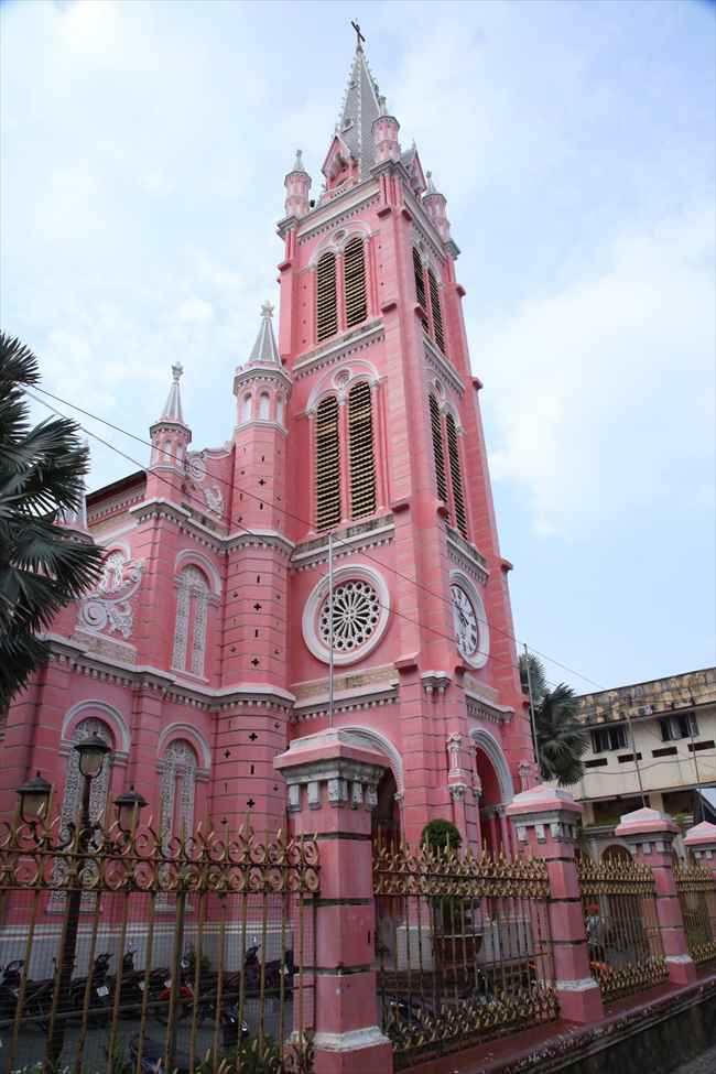 ホーチミン　タンディン教会