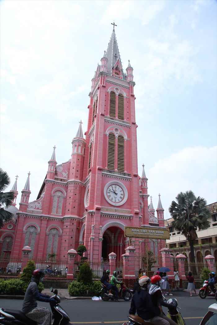 ホーチミン　タンディン教会